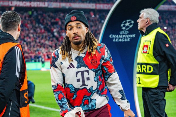 Phương tiện truyền thông Đức: Kompany muốn ký hợp đồng với Boy khi huấn luyện Burnley và tái sử dụng